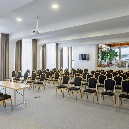 Hotel Eden Grand